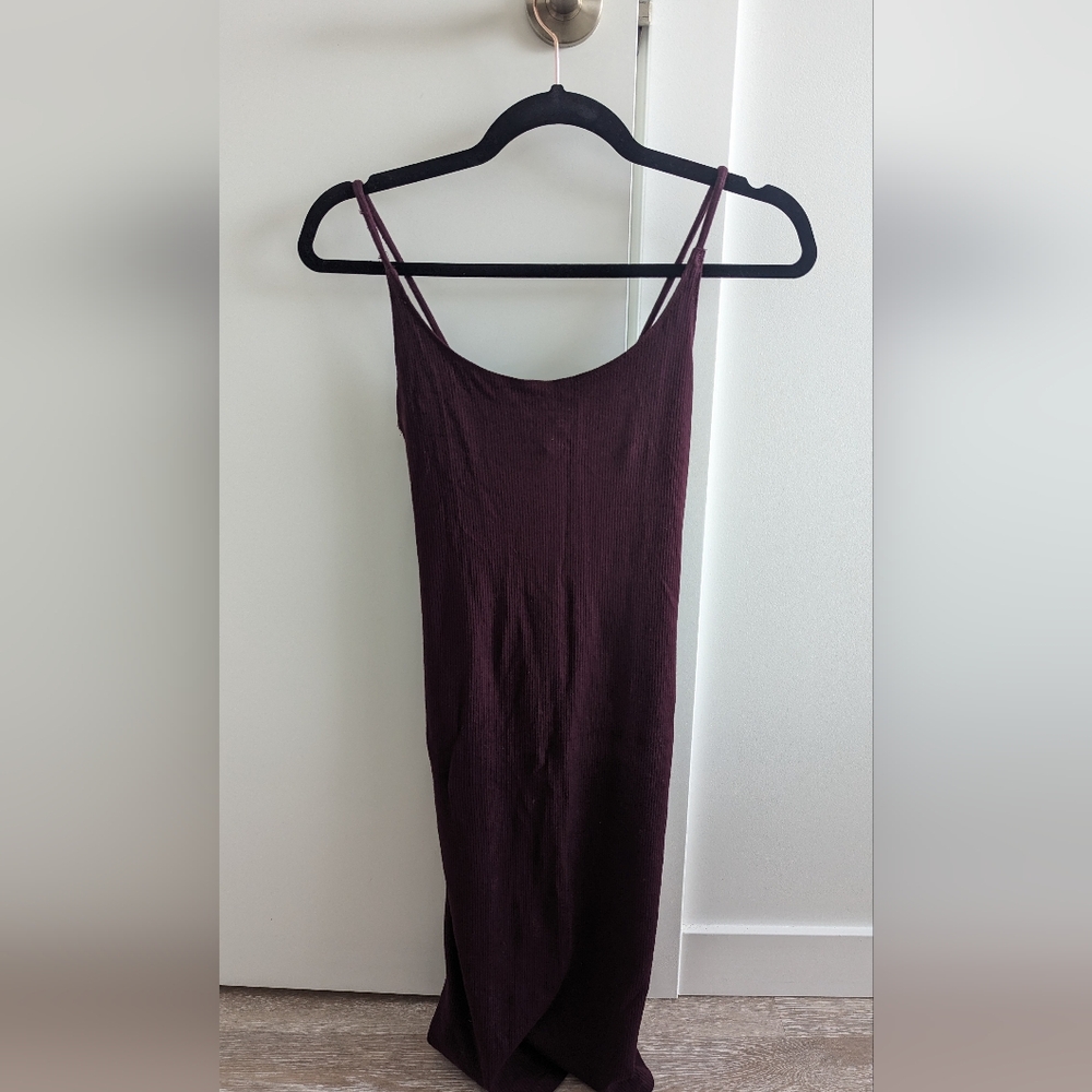 Forever 21 bodycon midi dress in maroon
